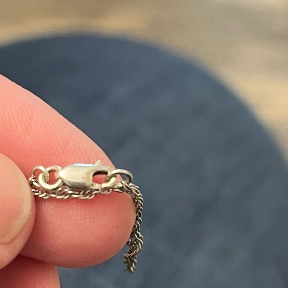 Sterling Silver Seahorse Necklace Chain Pendant Set 20” Rope Chain in EUC - Picture 6 of 6